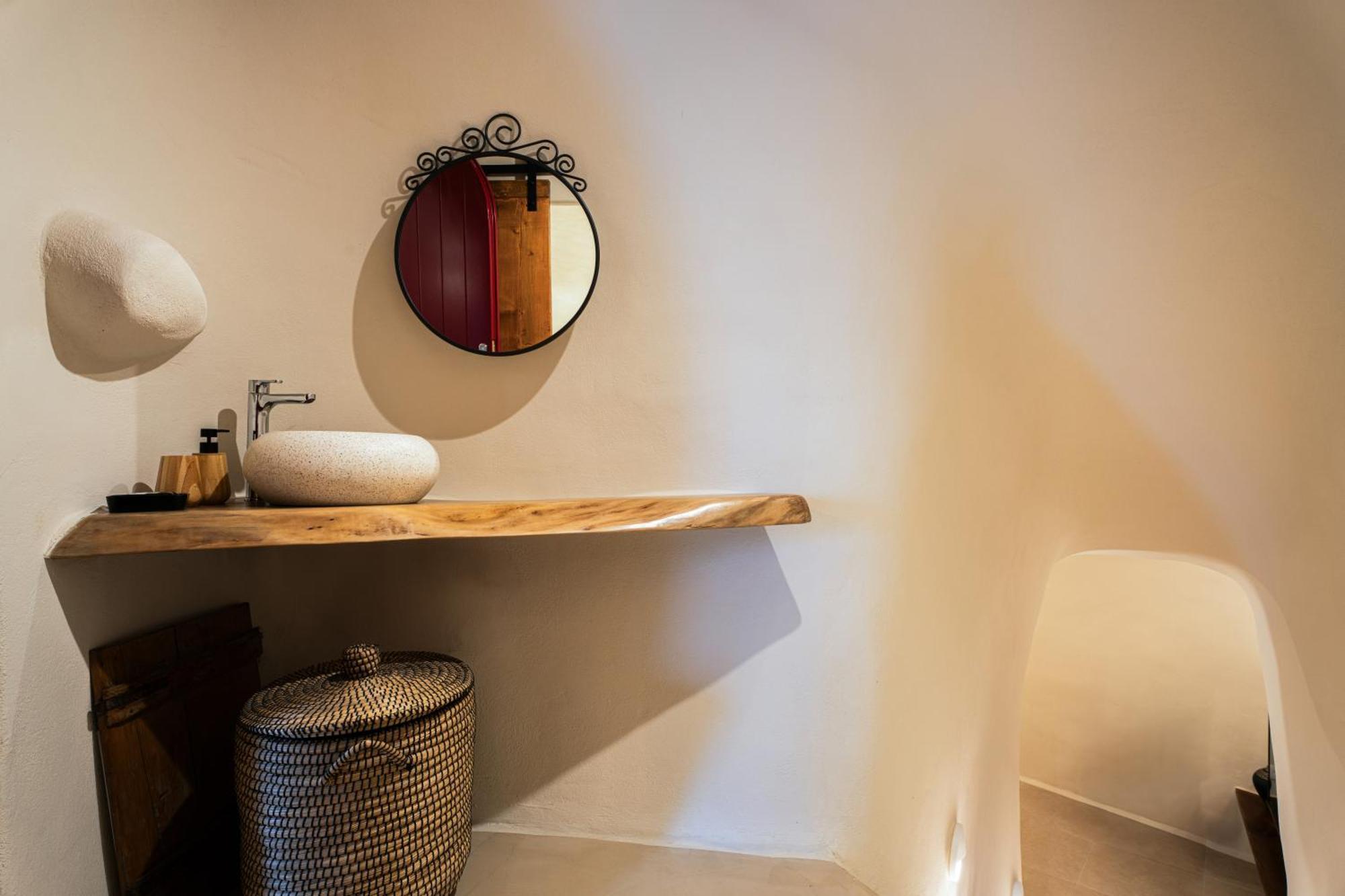Approxi Cave: 2-Bedroom Retreat Exo Gonia Екстер'єр фото