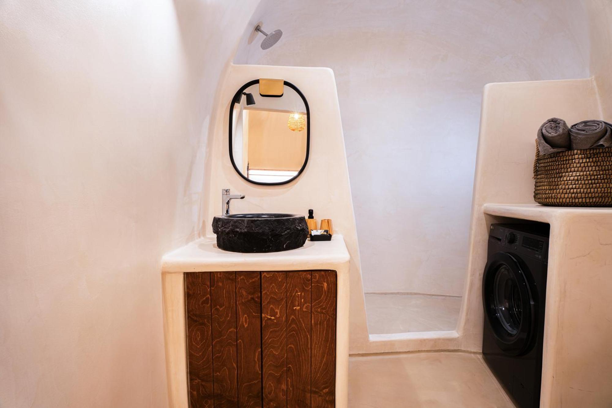 Approxi Cave: 2-Bedroom Retreat Exo Gonia Екстер'єр фото